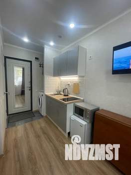 Студия квартира, посуточно, 13м2, 1/5 этаж