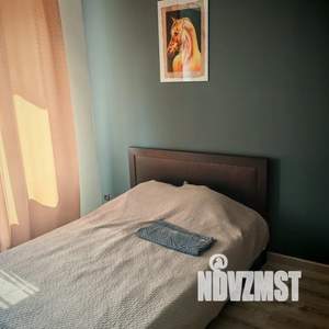 1-к квартира, посуточно, 34м2, 10/12 этаж