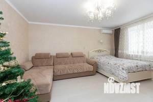1-к квартира, посуточно, 42м2, 1/5 этаж