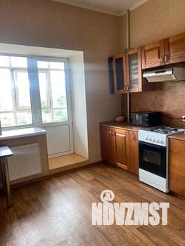 1-к квартира, посуточно, 52м2, 8/10 этаж