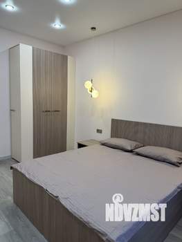 2-к квартира, посуточно, 42м2, 8/20 этаж