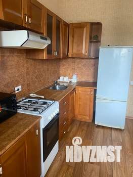 1-к квартира, посуточно, 52м2, 8/10 этаж