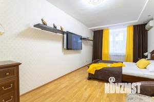 1-к квартира, посуточно, 56м2, 1/1 этаж