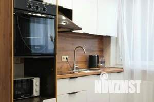 2-к квартира, посуточно, 70м2, 6/25 этаж