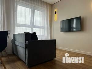 Студия квартира, посуточно, 31м2, 14/19 этаж