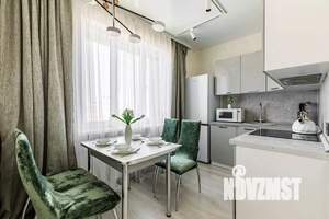 2-к квартира, посуточно, 49м2, 1/1 этаж