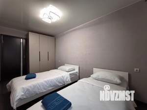 2-к квартира, посуточно, 60м2, 1/1 этаж