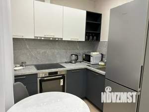 Студия квартира, посуточно, 32м2, 7/10 этаж