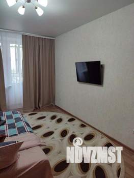 1-к квартира, посуточно, 38м2, 1/1 этаж