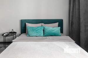 Студия квартира, посуточно, 30м2, 17/24 этаж