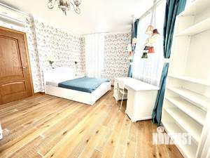 3-к квартира, посуточно, 120м2, 1/1 этаж