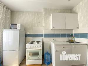 1-к квартира, посуточно, 31м2, 1/1 этаж