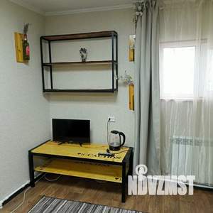 Студия квартира, посуточно, 30м2, 1/2 этаж