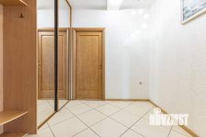 4-к квартира, посуточно, 110м2, 1/1 этаж