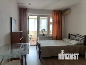 Студия квартира, посуточно, 18м2, 1/10 этаж