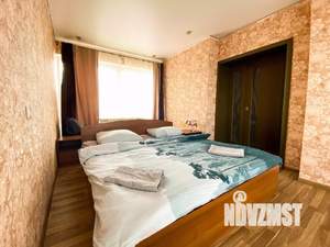 1-к квартира, посуточно, 78м2, 1/1 этаж