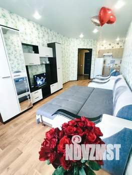 Студия квартира, посуточно, 37м2, 16/17 этаж