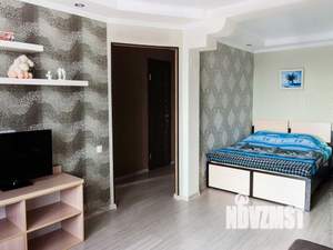 1-к квартира, посуточно, 38м2, 1/1 этаж