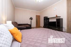 1-к квартира, посуточно, 45м2, 1/9 этаж