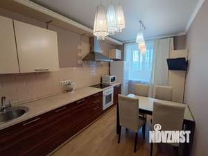 1-к квартира, посуточно, 42м2, 9/13 этаж