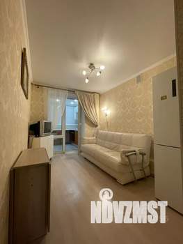 1-к квартира, посуточно, 37м2, 8/10 этаж