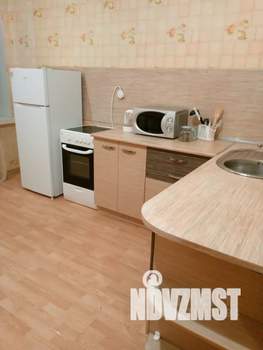 1-к квартира, посуточно, 40м2, 3/10 этаж