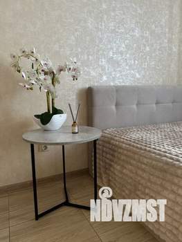 Студия квартира, посуточно, 29м2, 18/23 этаж