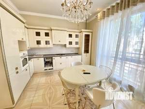 3-к квартира, на длительный срок, 105м2, 3/6 этаж