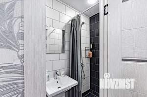 Студия квартира, посуточно, 17м2, 1/9 этаж