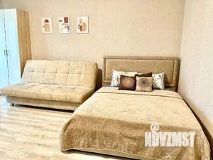 Студия квартира, посуточно, 45м2, 10/22 этаж