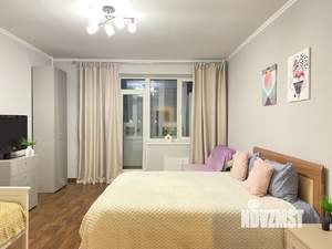 1-к квартира, на длительный срок, 49м2, 3/18 этаж