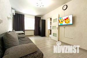 2-к квартира, посуточно, 48м2, 1/5 этаж