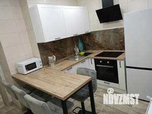 1-к квартира, посуточно, 35м2, 9/10 этаж