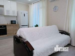 Студия квартира, посуточно, 41м2, 6/21 этаж