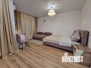 Студия квартира, посуточно, 34м2, 7/10 этаж