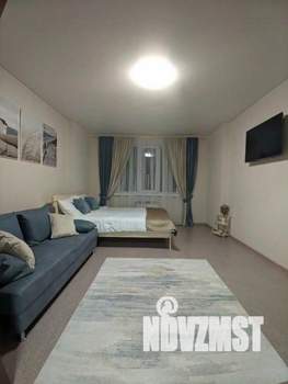 2-к квартира, посуточно, 61м2, 1/1 этаж