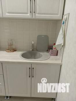 Студия квартира, посуточно, 34м2, 2/5 этаж