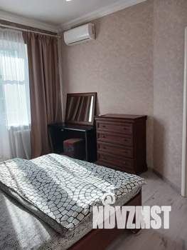 1-к квартира, посуточно, 61м2, 4/4 этаж