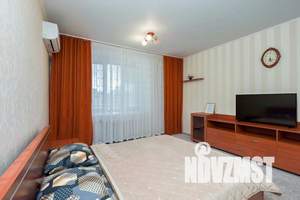 1-к квартира, посуточно, 45м2, 9/10 этаж