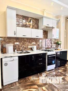 2-к квартира, на длительный срок, 65м2, 2/4 этаж