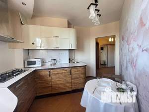 1-к квартира, посуточно, 40м2, 8/10 этаж