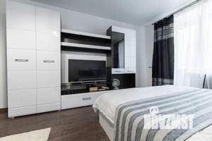 1-к квартира, посуточно, 42м2, 4/9 этаж