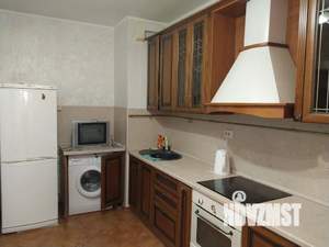 1-к квартира, посуточно, 40м2, 4/9 этаж