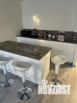 1-к квартира, посуточно, 50м2, 2/3 этаж