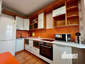 1-к квартира, посуточно, 46м2, 4/10 этаж