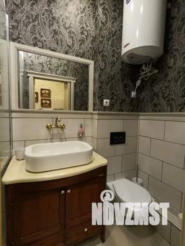 Студия квартира, посуточно, 30м2, 1/5 этаж