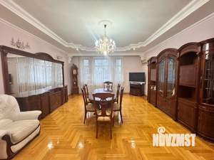 3-к квартира, на длительный срок, 141м2, 3/5 этаж