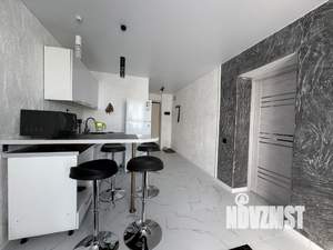 1-к квартира, посуточно, 40м2, 8/9 этаж
