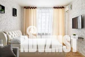 1-к квартира, посуточно, 40м2, 3/5 этаж