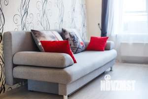1-к квартира, посуточно, 42м2, 7/10 этаж